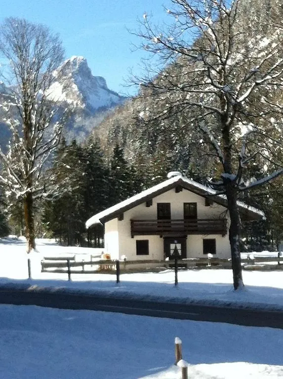 Pension Bergblick ルーポルディング